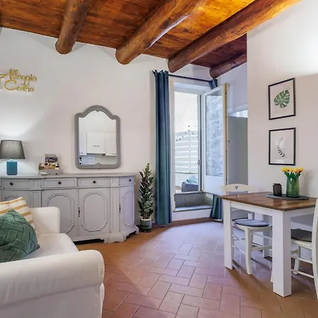 Apartment L'alloggio Del Centro